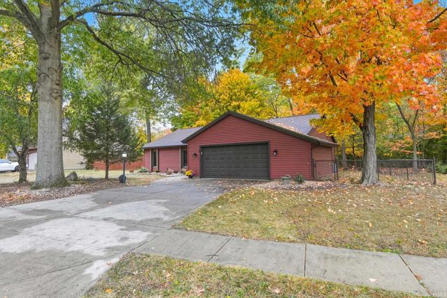 7417 Nature Trail Drive, Fort Wayne, IN 46835