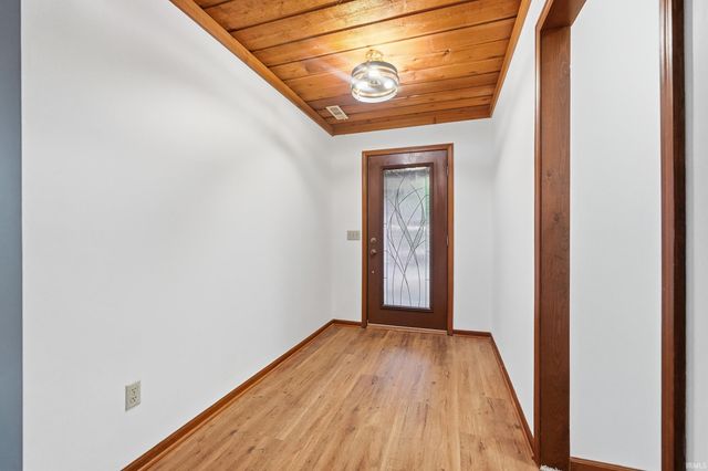 7417 Nature Trail Drive, Fort Wayne, IN 46835