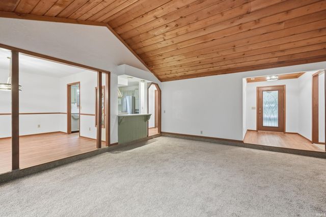 7417 Nature Trail Drive, Fort Wayne, IN 46835