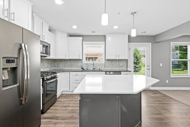 10270 Dallas Lane N, Maple Grove, MN 55369