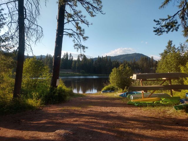 432 Quartz Rd, Newport, WA 99156