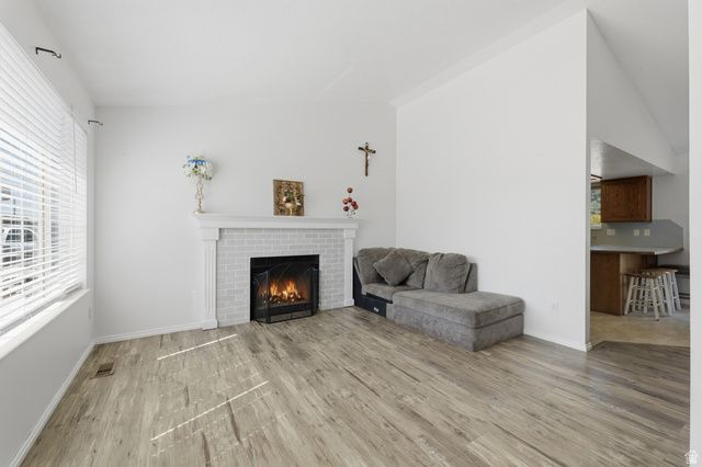 3799 FOXGLEN DR, Roy, UT 84067