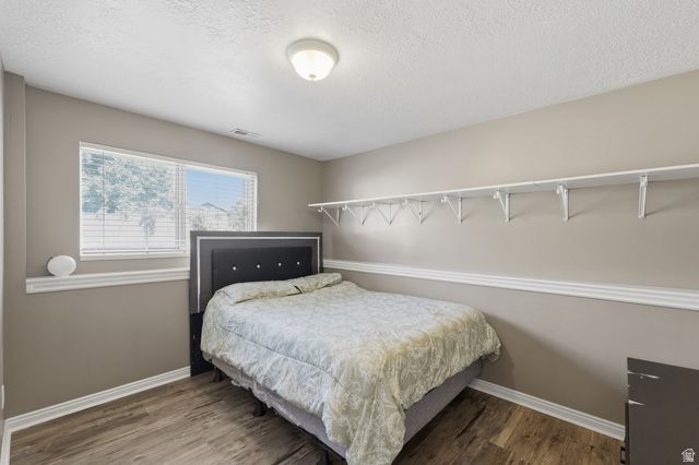 3799 FOXGLEN DR, Roy, UT 84067