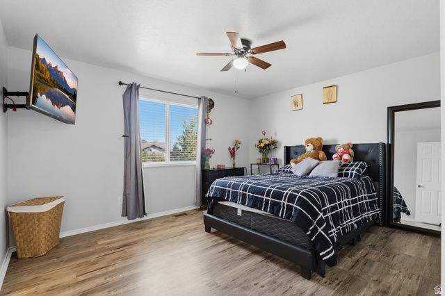 3799 FOXGLEN DR, Roy, UT 84067