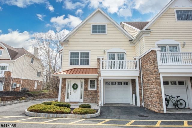 21 Riverbend Ct, New Providence Boro, NJ 07974