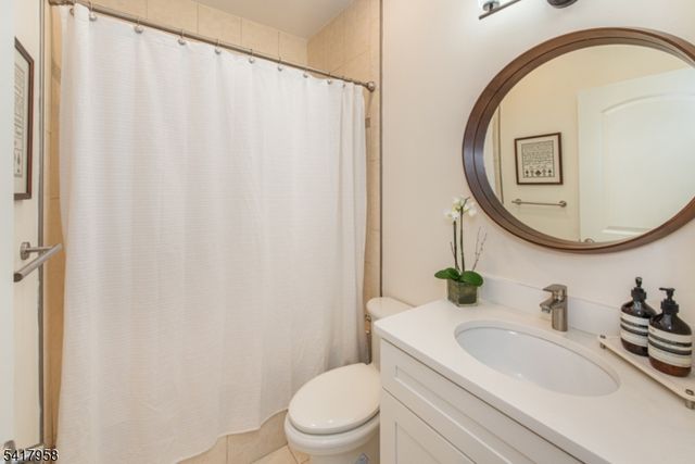 21 Riverbend Ct, New Providence Boro, NJ 07974