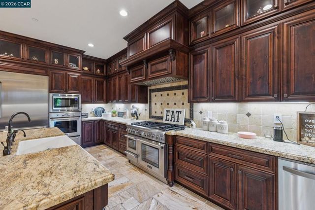 331 Corrie Place, Alamo, CA 94507