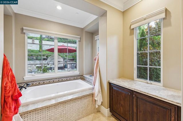 331 Corrie Place, Alamo, CA 94507