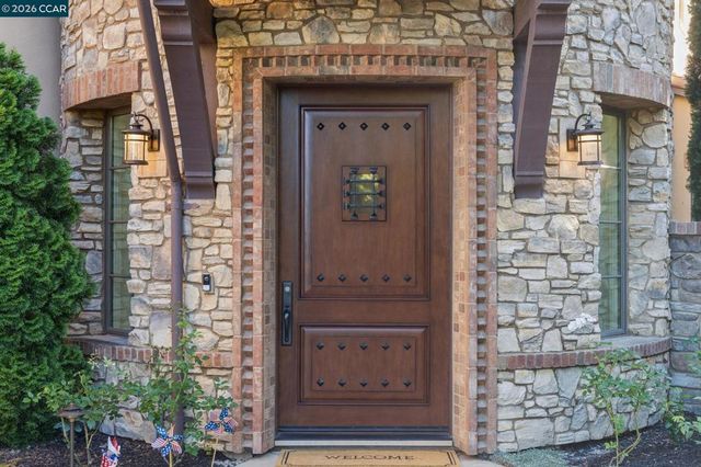 331 Corrie Place, Alamo, CA 94507