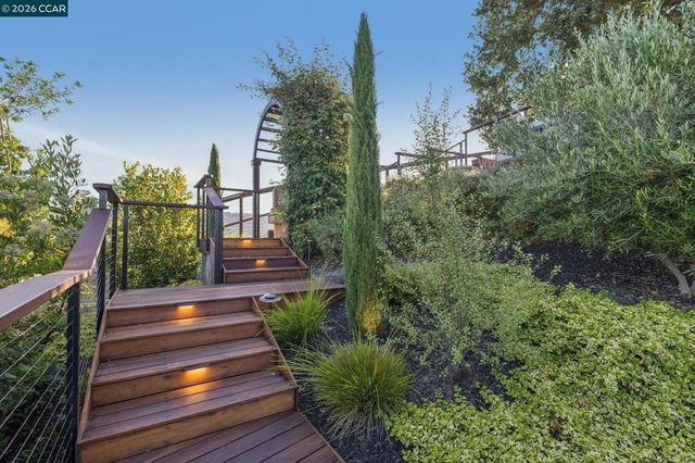 331 Corrie Place, Alamo, CA 94507