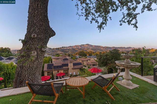 331 Corrie Place, Alamo, CA 94507