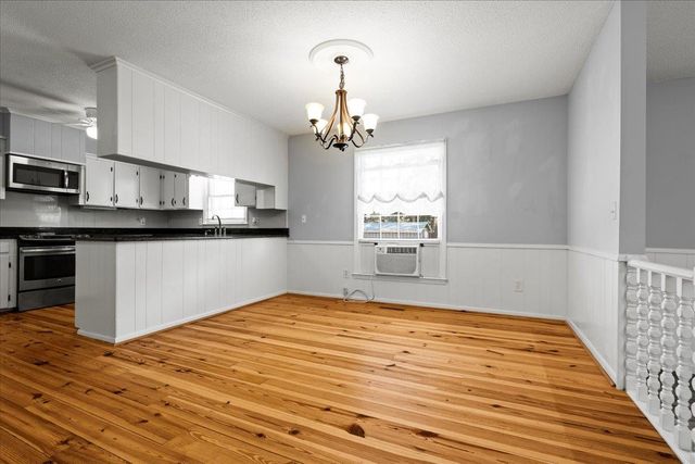 1005 S Main St., Mullins, SC 29574