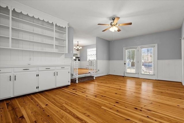 1005 S Main St., Mullins, SC 29574