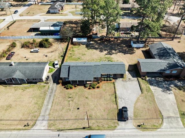 1005 S Main St., Mullins, SC 29574