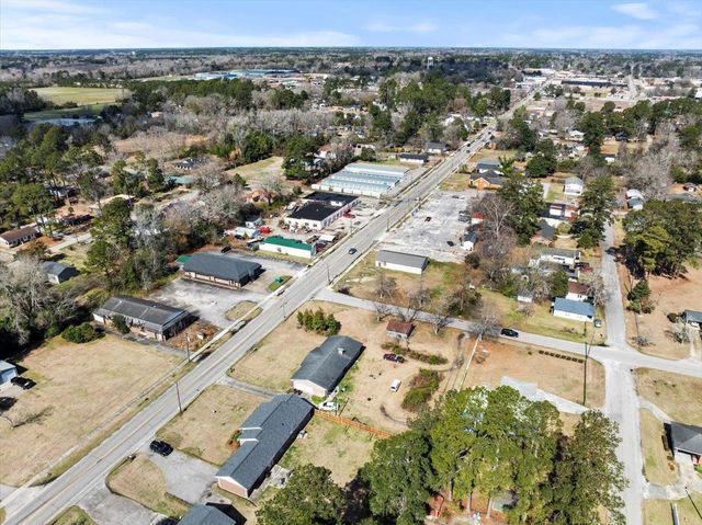 1005 S Main St., Mullins, SC 29574