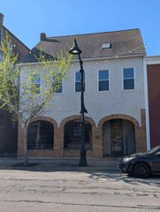 204 W Main Street, Belleville, IL 62220