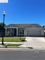 252 LAIRD PL, Brentwood, CA 94513