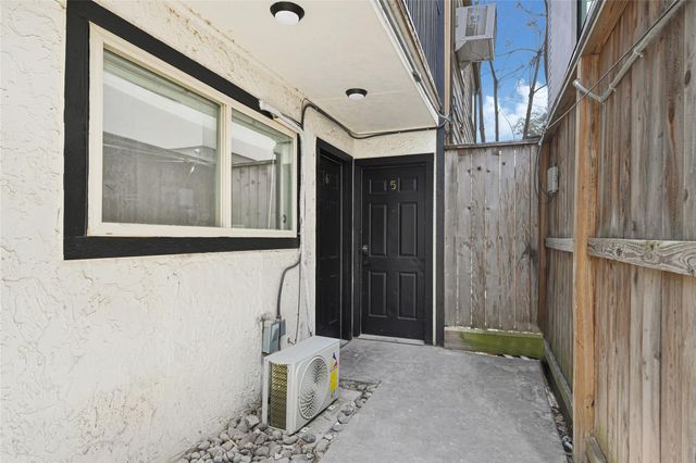 1603 Welch 5, Houston, TX 77006