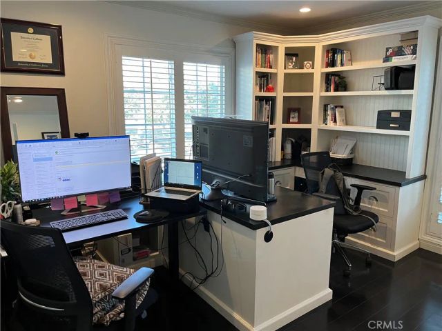 102 Scholz Plaza 149, Newport Beach, CA 92663