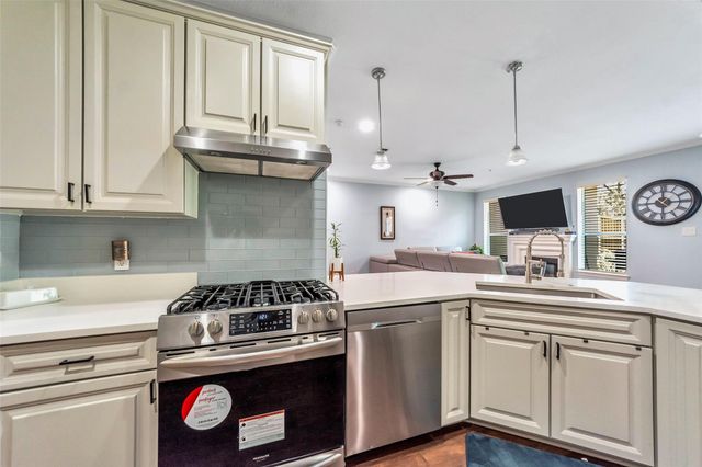 619 Rosemead Drive, Euless, TX 76039