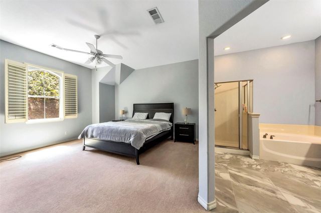 619 Rosemead Drive, Euless, TX 76039