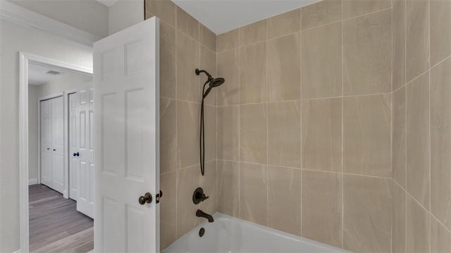 6572 FORESTWOOD DRIVE W, Lakeland, FL 33811