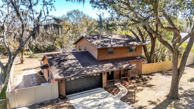 6572 FORESTWOOD DRIVE W, Lakeland, FL 33811