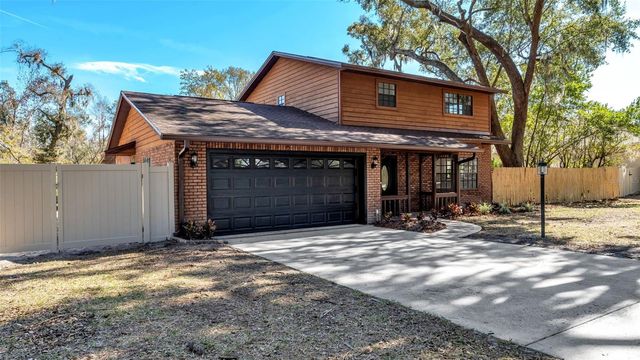 6572 FORESTWOOD DRIVE W, Lakeland, FL 33811
