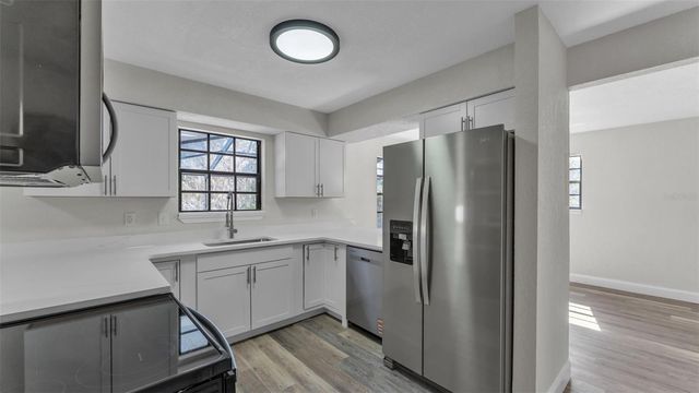 6572 FORESTWOOD DRIVE W, Lakeland, FL 33811