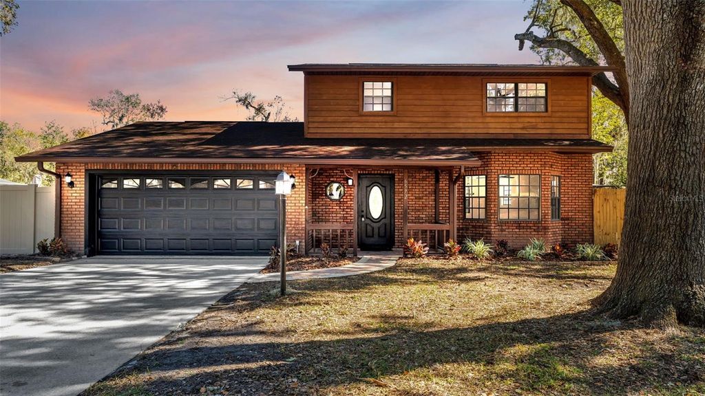 6572 FORESTWOOD DRIVE W, Lakeland, FL 33811