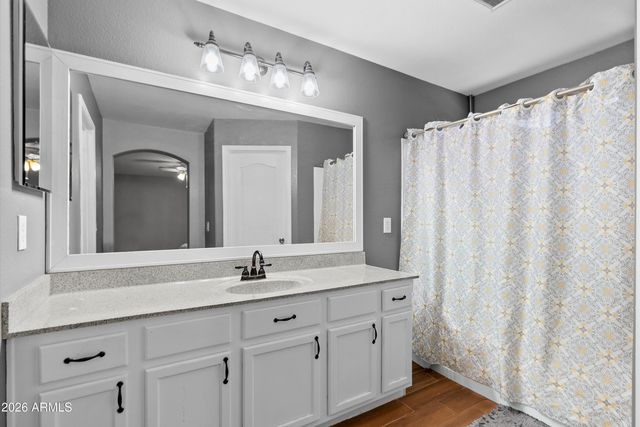 9319 W HARMONY Lane, Peoria, AZ 85382