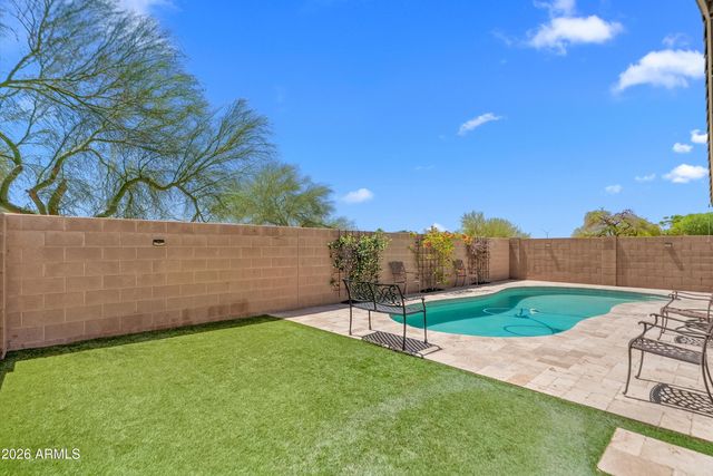 9319 W HARMONY Lane, Peoria, AZ 85382