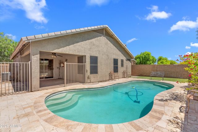 9319 W HARMONY Lane, Peoria, AZ 85382