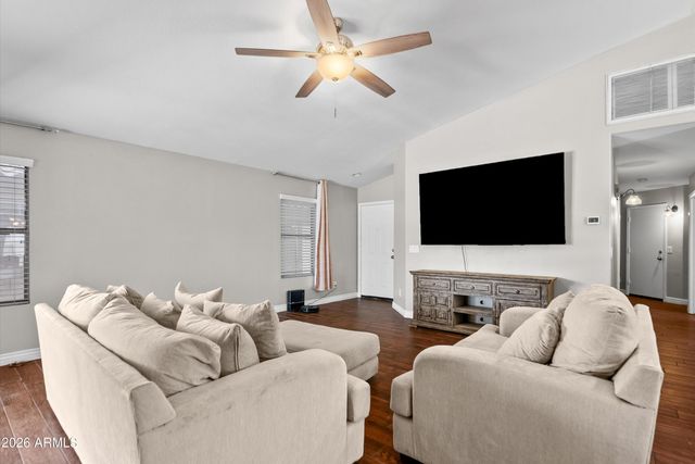 9319 W HARMONY Lane, Peoria, AZ 85382