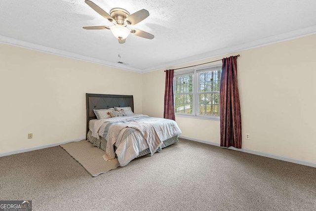 120 Chateau Circle, Fayetteville, GA 30215