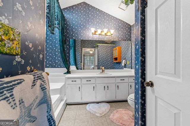 120 Chateau Circle, Fayetteville, GA 30215