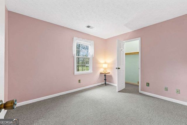 120 Chateau Circle, Fayetteville, GA 30215