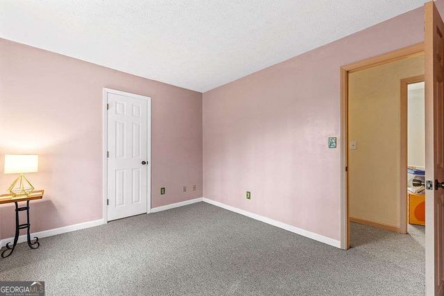 120 Chateau Circle, Fayetteville, GA 30215