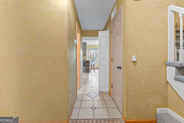 120 Chateau Circle, Fayetteville, GA 30215