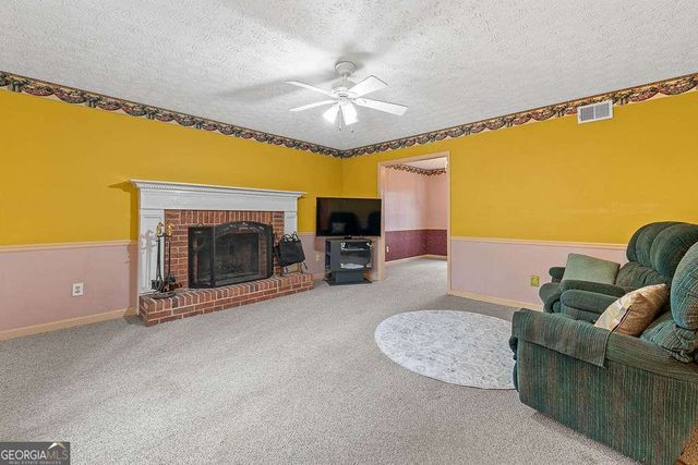 120 Chateau Circle, Fayetteville, GA 30215