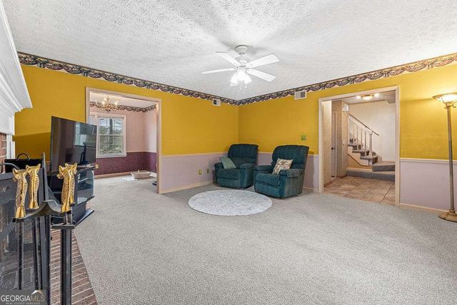 120 Chateau Circle, Fayetteville, GA 30215