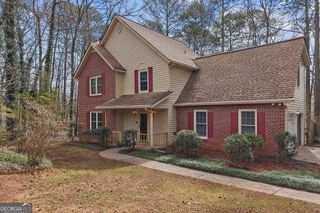 120 Chateau Circle, Fayetteville, GA 30215