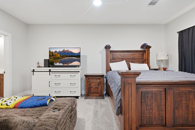716 Old Magnolia Road, Conroe, TX 77304