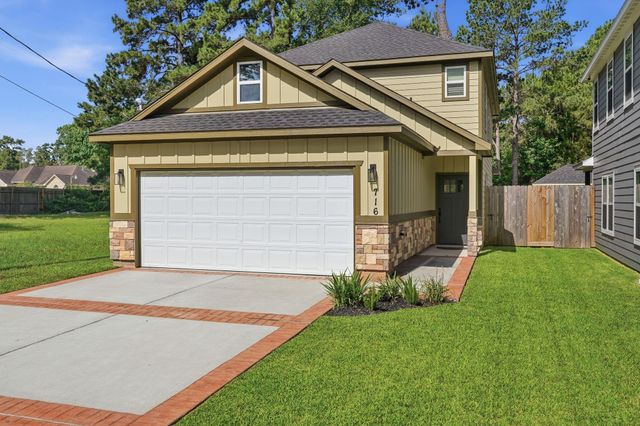 716 Old Magnolia Road, Conroe, TX 77304