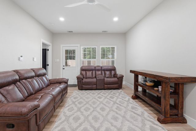 716 Old Magnolia Road, Conroe, TX 77304