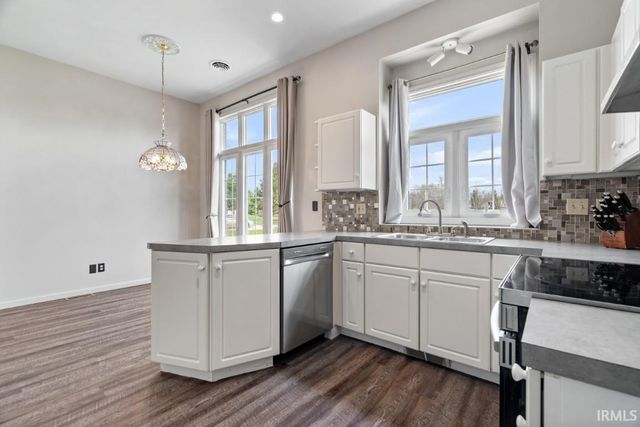 8123 W Ashford Lane, Muncie, IN 47304