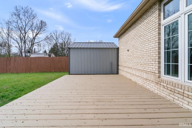 8123 W Ashford Lane, Muncie, IN 47304