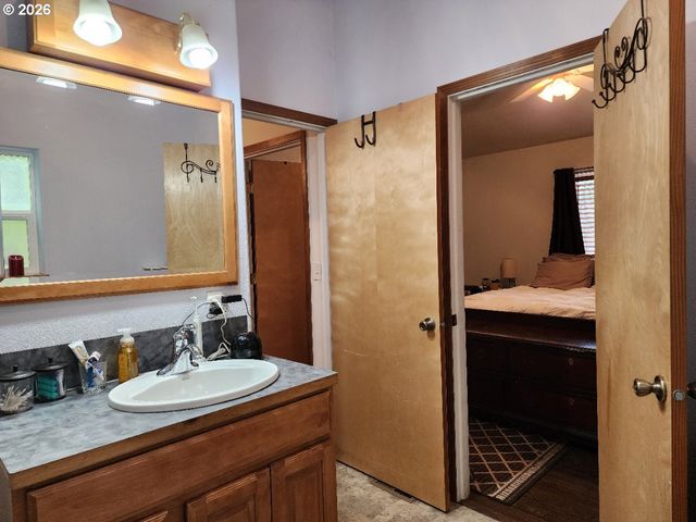 93490 FIR Rd, Port Orford, OR 97465
