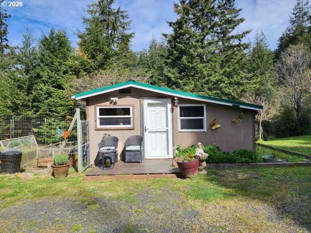 93490 FIR Rd, Port Orford, OR 97465