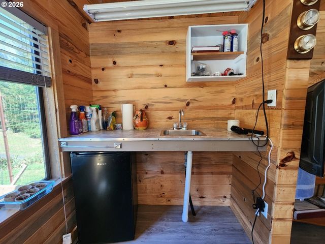 93490 FIR Rd, Port Orford, OR 97465